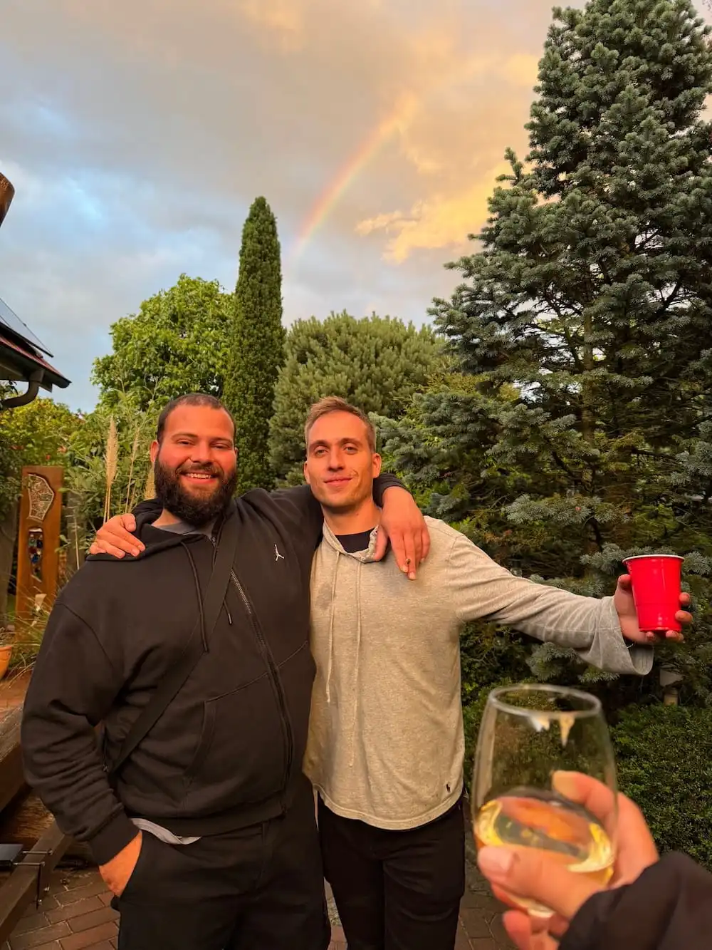 Manuel Killert (rechts im Bild) mit einem Freund